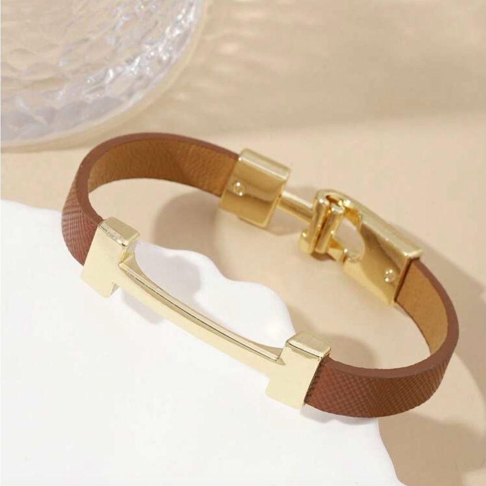 14k Gold Plated Brown Vegan Leather Bracelet NWT - Picture 2 of 3